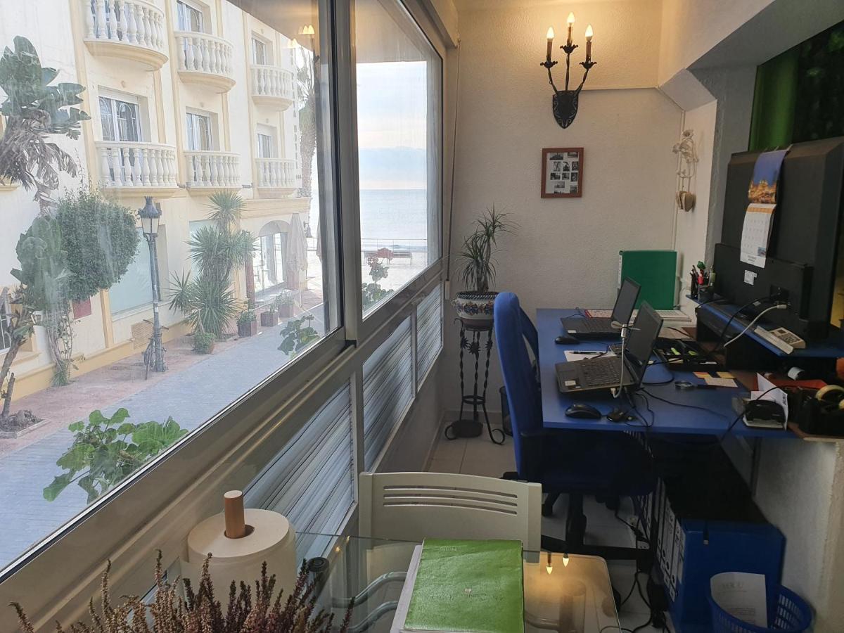 Apartamento Con Oficina Y Vistas Al Mar Sitges Buitenkant foto